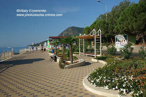 Знакомство с Алуштой